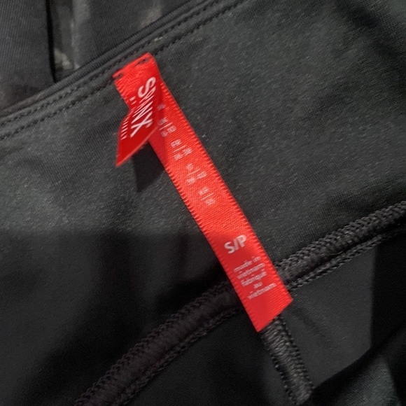 Spanx faux leather camo leggings - Picture 7 of 7